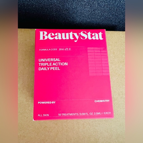 NIB BeautyStat Universal Triple Action Daily Peel Skincare Pads 10 Treatments! - Picture 13 of 16